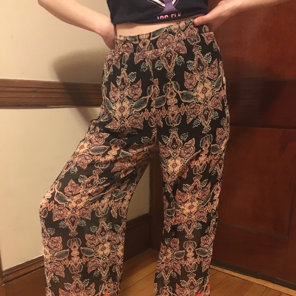 Comfy Floral High Waisted Wide Leg Pant